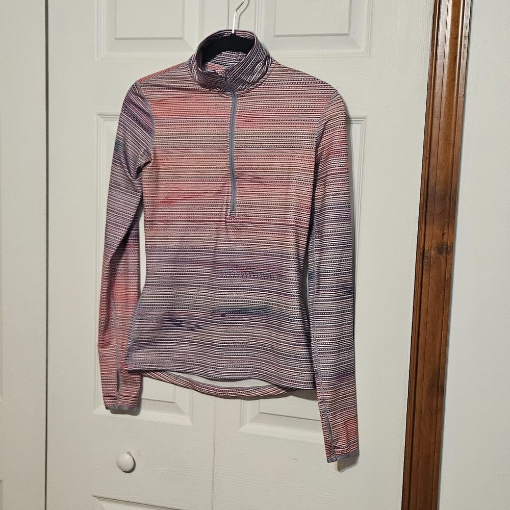 Ladies Nike Quarter Zip Size Small